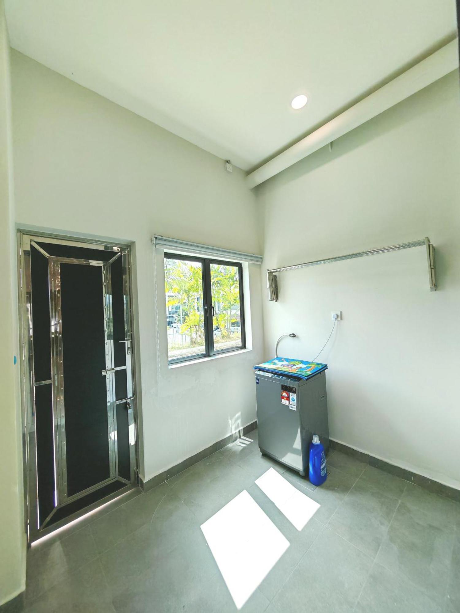 Novus Spring Double Storey House Holiday home *